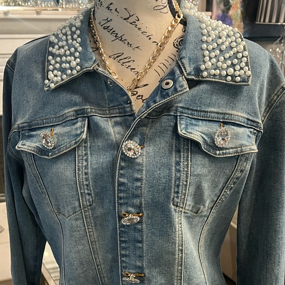 🆕 Berek Paris Pearls & Rhinestones Paris Denim Jacket - Picture 9 of 17